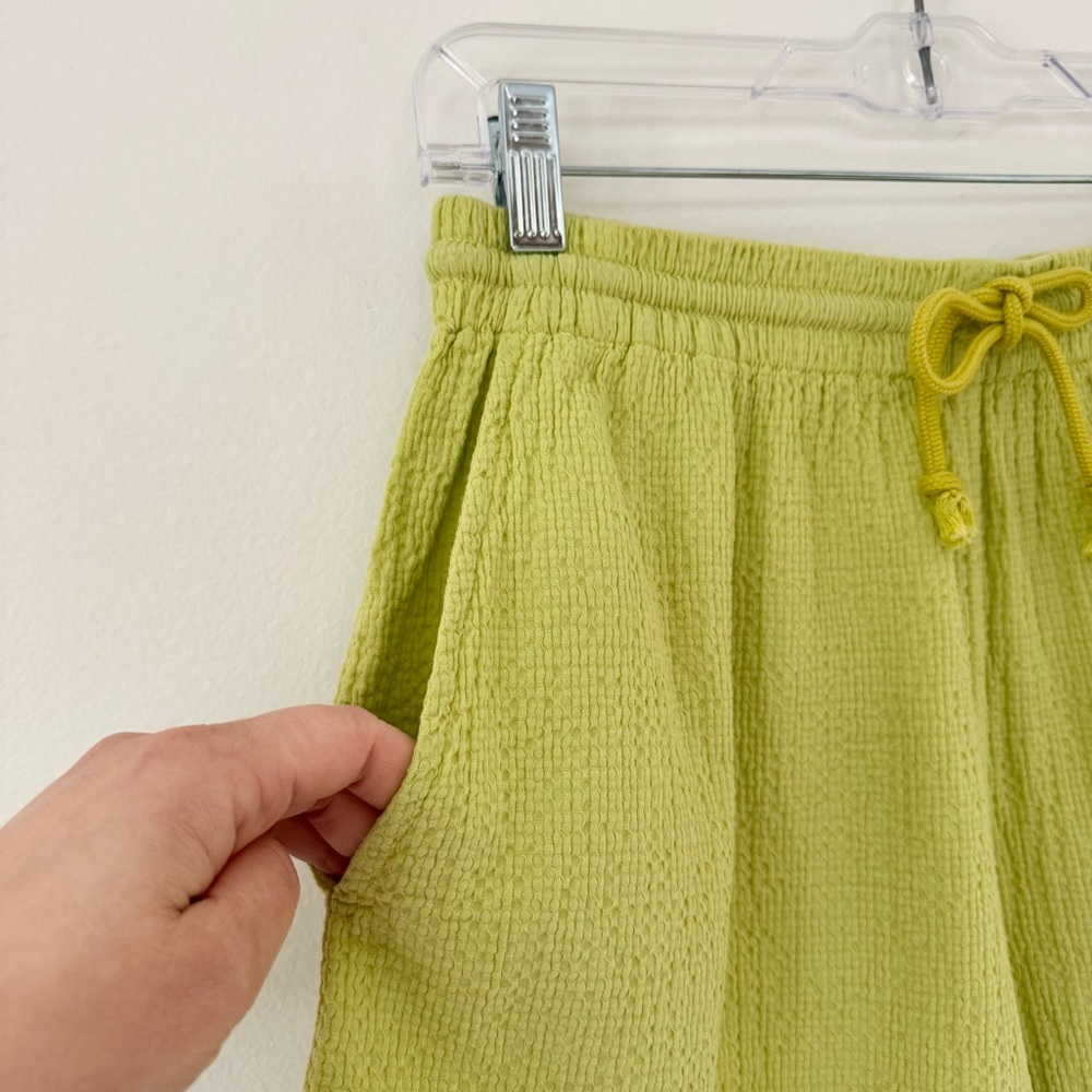 GRAVEL & GOLD Essi Drawstring Short in “Endive” Lime Green Colorway, Size M (2) - Picture 6 of 16